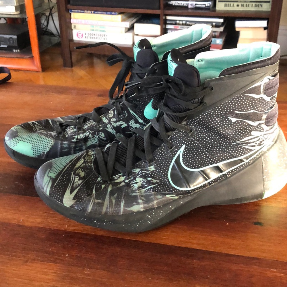 Nike Hyperdunks 2015 M size 11.5